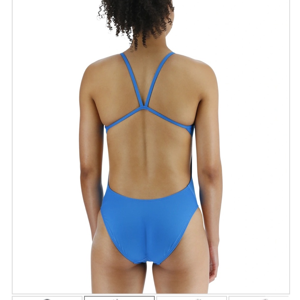 TYR Women’s Durafast Elite Cutoutfit Swimsuit size 34 L